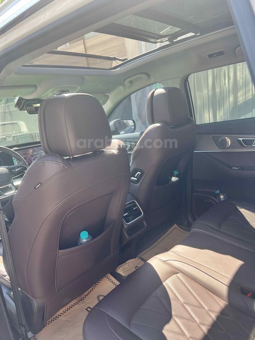 Sahibinden Chery Tiggo 8 Pro 1.6 TGDI Avantgarde 2024 Model 43.000 km Beyaz 4
