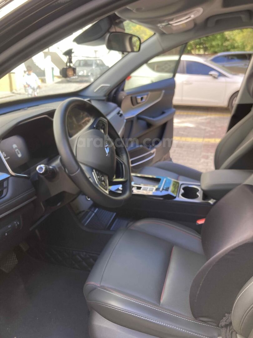 Sahibinden Chery Tiggo 7 Pro 1.6 TGDI Excellent 2024 Model İstanbul 31.600 km Siyah 3
