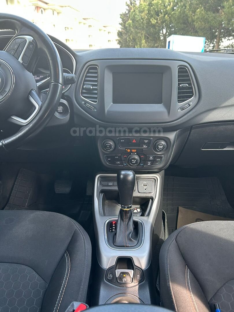 Sahibinden Temiz Jeep Compass 1.3 Turbo Longitude 2020 Model 4