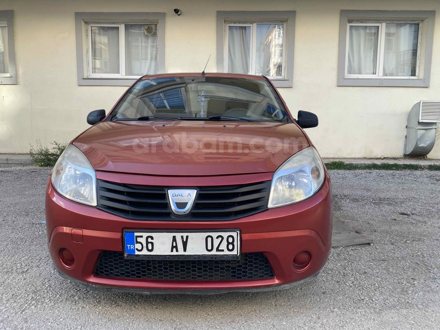 Sahibinden Dacia Sandero 1.4 Ambiance 2009 Model 200.000 km Kırmızı 7