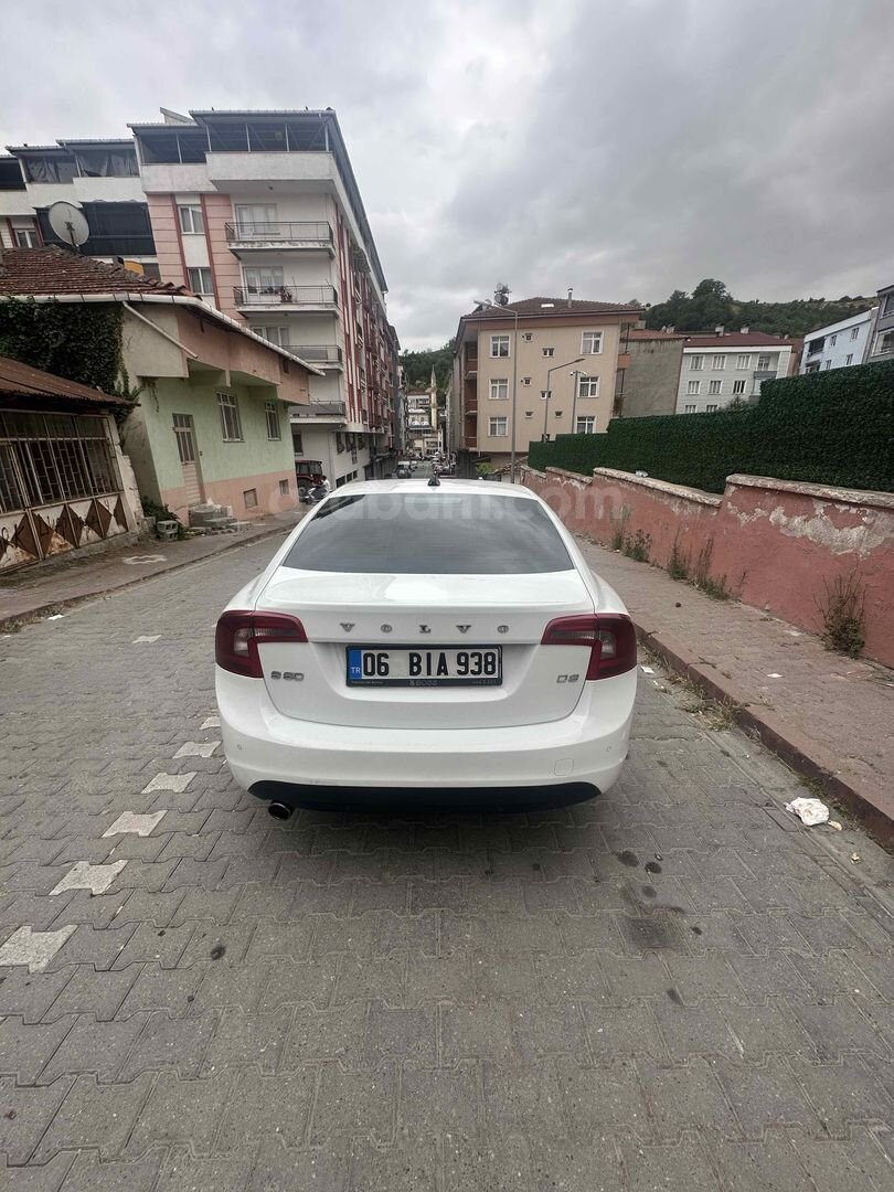 Sahibinden Volvo S60 2.0 D Premium 2011 Model 4