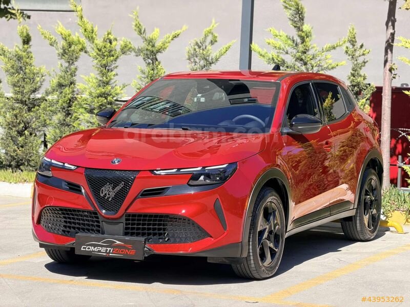 COMPETİZİONE 2024 ALFA ROMEO JUNIOR İBRİDA 1.2 HYBRİD FULL PPF