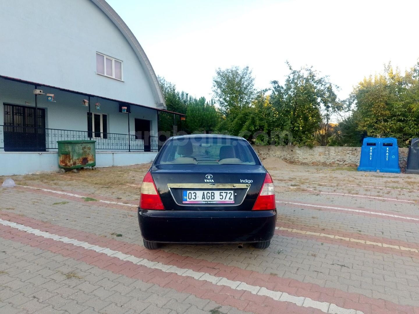 Sahibinden Tata Indigo 1.4 MPFI Comfort 2010 Model Kütahya 112.000 km Siyah 4