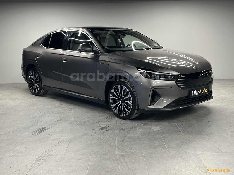 Galeriden TOGG T10F V2 Uzun Menzil 2025 Model İstanbul 11.000 km Füme