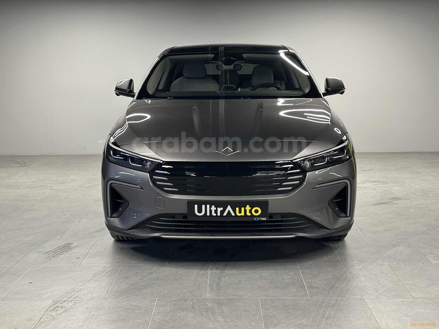 Galeriden TOGG T10F V2 Uzun Menzil 2025 Model İstanbul 11.000 km Füme 2