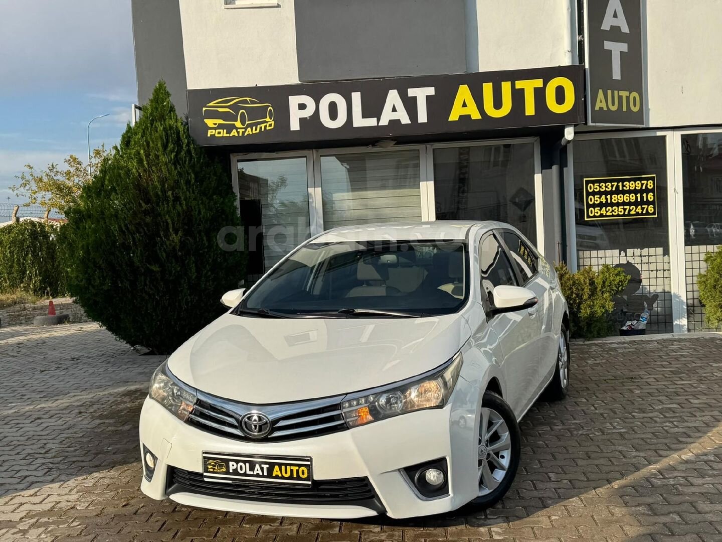 Galeriden Toyota Corolla 1.6 Advance 2014 Model Van 193.000 km Beyaz 3