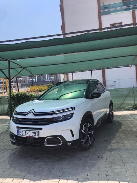 Sahibinden Citroen C5 Aircross 1.6 PureTech Shine 2020 Model 2021 mart çıkışlı 69800 km Beyaz