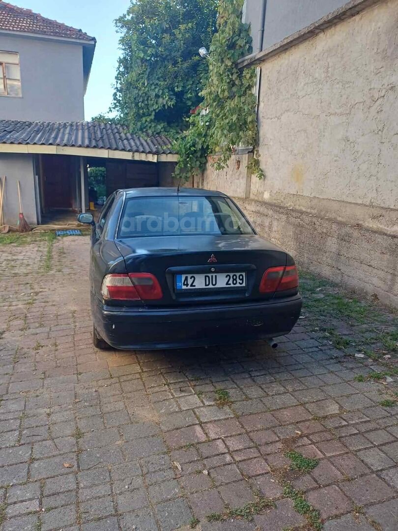 MOTORU VE MUAYENESİ YENİ CARİSMA 2000 3