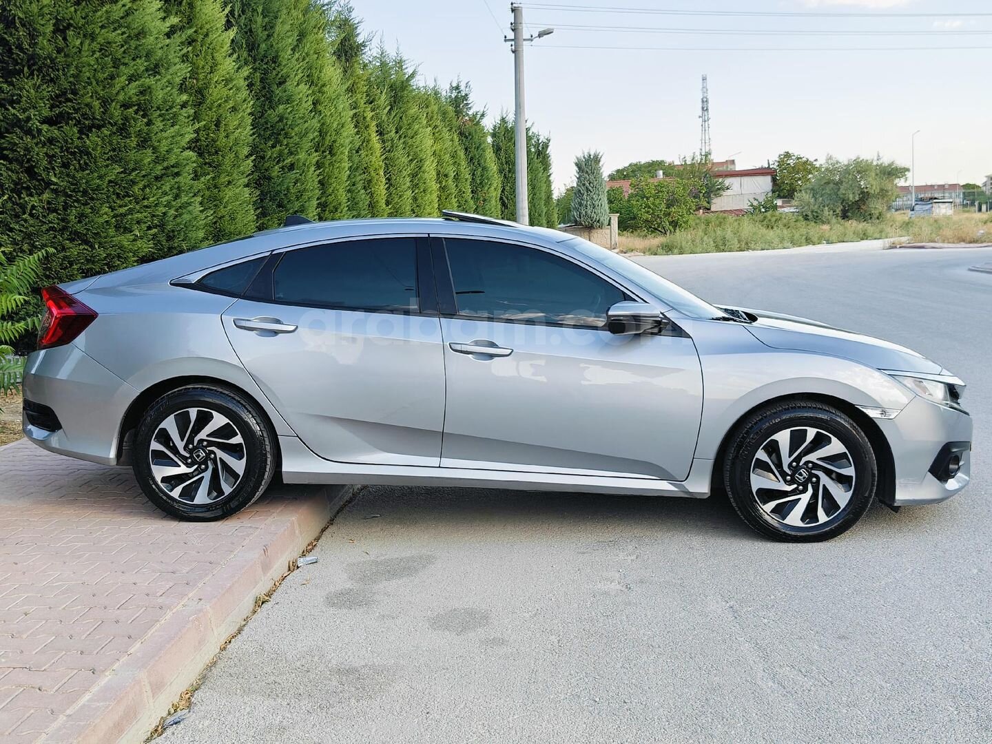Galeriden Honda Civic 1.6i VTEC Eco Elegance 2018 Model Konya 2