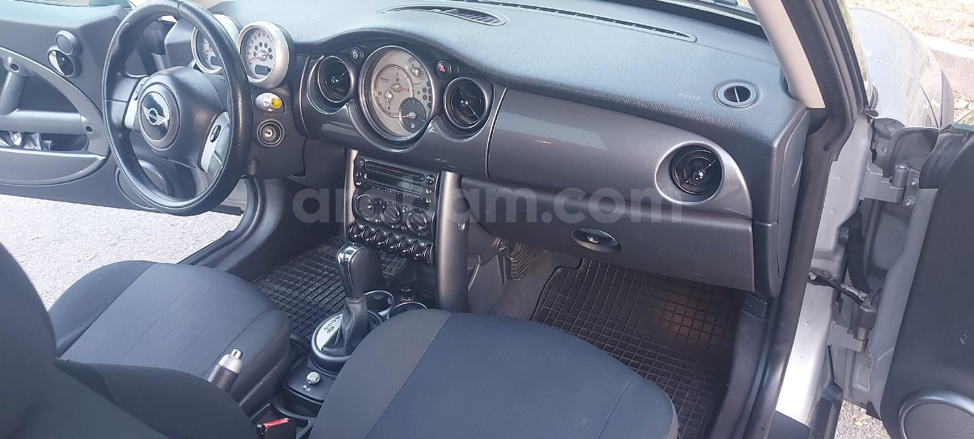 Özel Plakalı Sahibinden 174.000km Mini Cooper 1.6 Benzinli 2006 Model 4