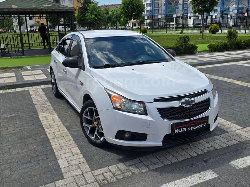 BOYASIZ/ÇELİKSİBOP/TESLAEKRAN/LPG/2010 CHEVROLET CRUZE 1.6 LS
