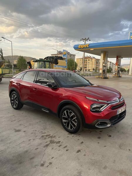 Sahibinden Citroen C4 SUV 1.2 PureTech Shine 2021 Model 1