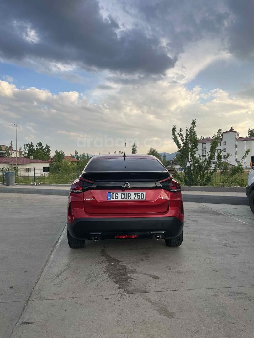 Sahibinden Citroen C4 SUV 1.2 PureTech Shine 2021 Model 3