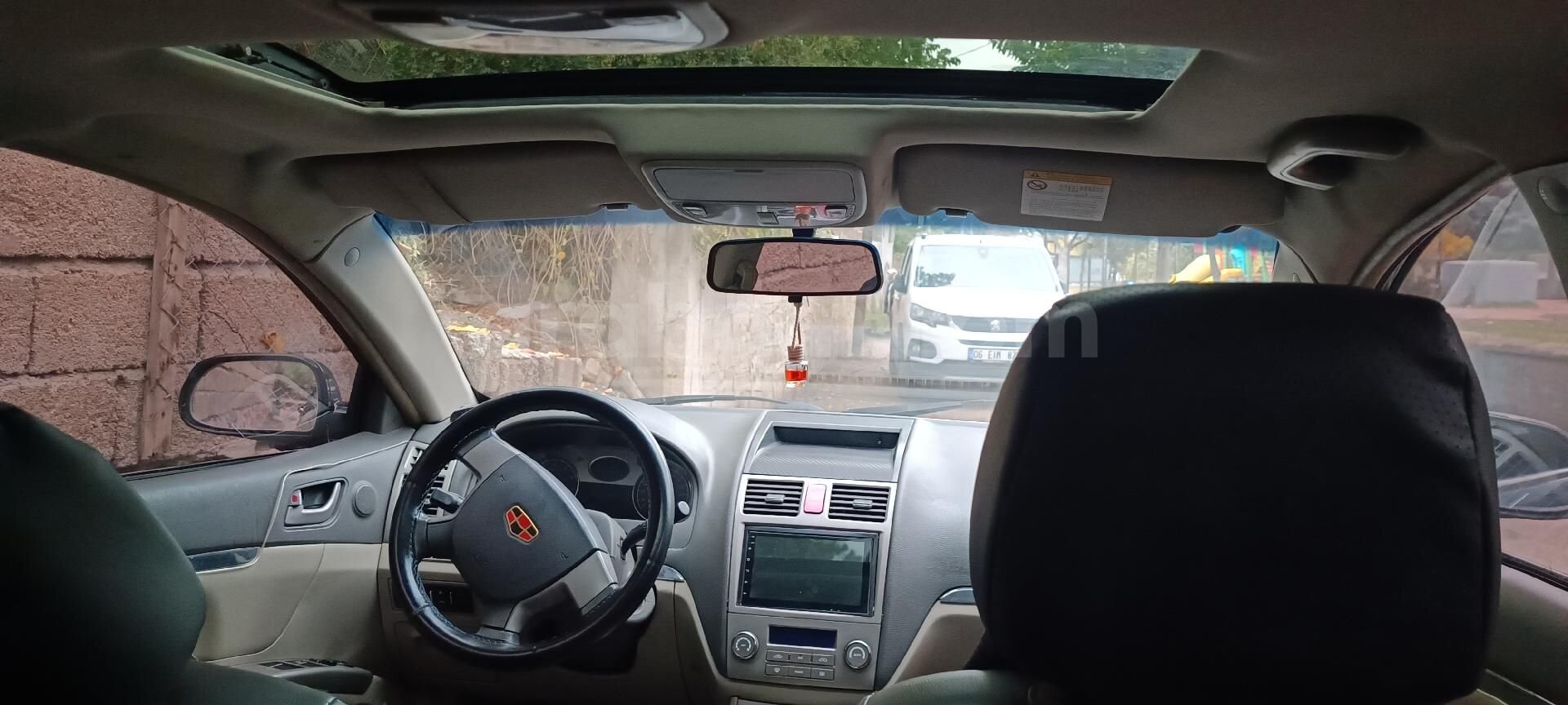 Sahibinden Geely Emgrand 1.5 GSL Premium SR 2011 Model Van 236.000 km Siyah 4