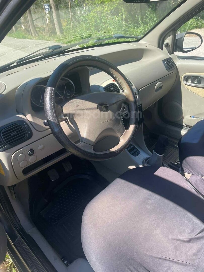Sahibinden Tata Indigo 1.4 TDI Comfort 2008 Model İzmir 160.000 km Gri 7