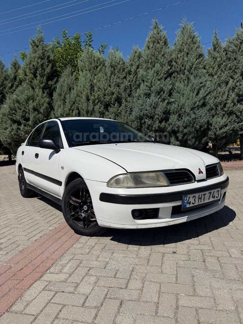 Sahibinden Mitsubishi Carisma 1.6 Avance 2000 Model Kütahya 335.000 km Beyaz 1