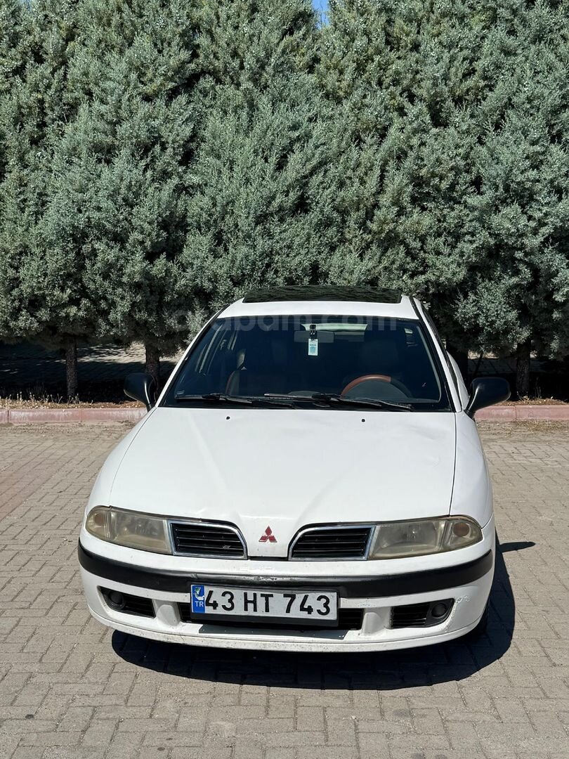 Sahibinden Mitsubishi Carisma 1.6 Avance 2000 Model Kütahya 335.000 km Beyaz 2