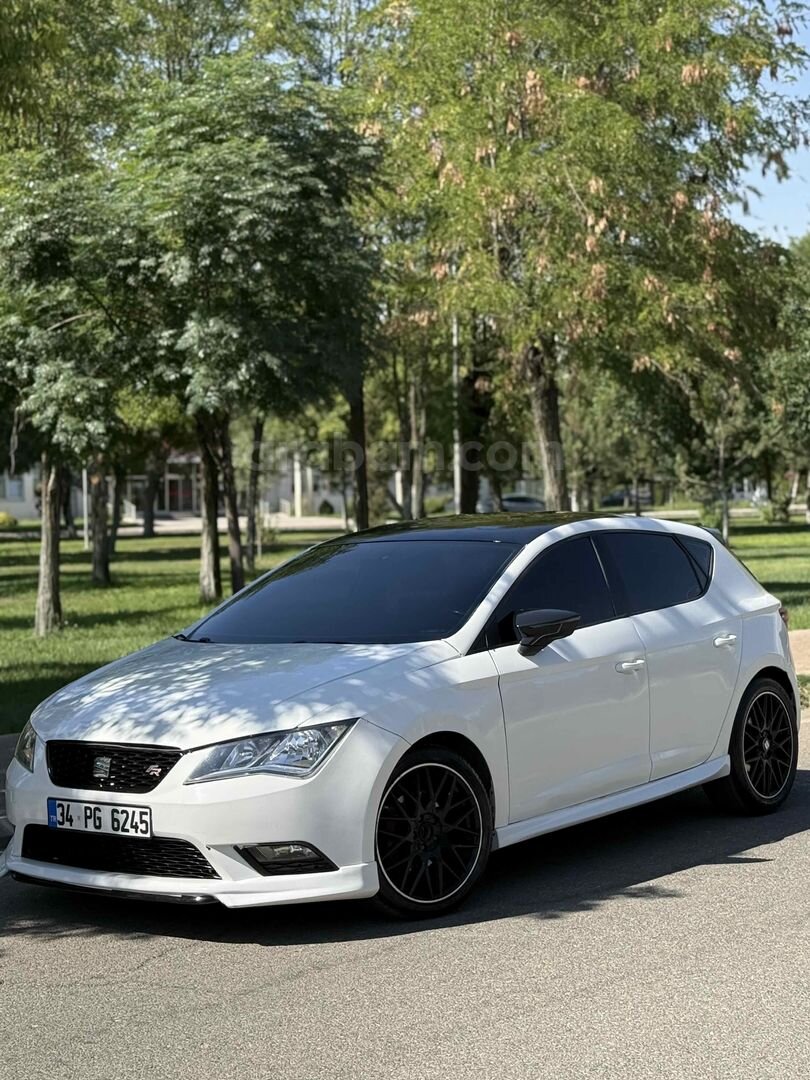Sahibinden Seat Leon 1.6 TDI Style 2015 Model Batman 244.000 km Beyaz 4