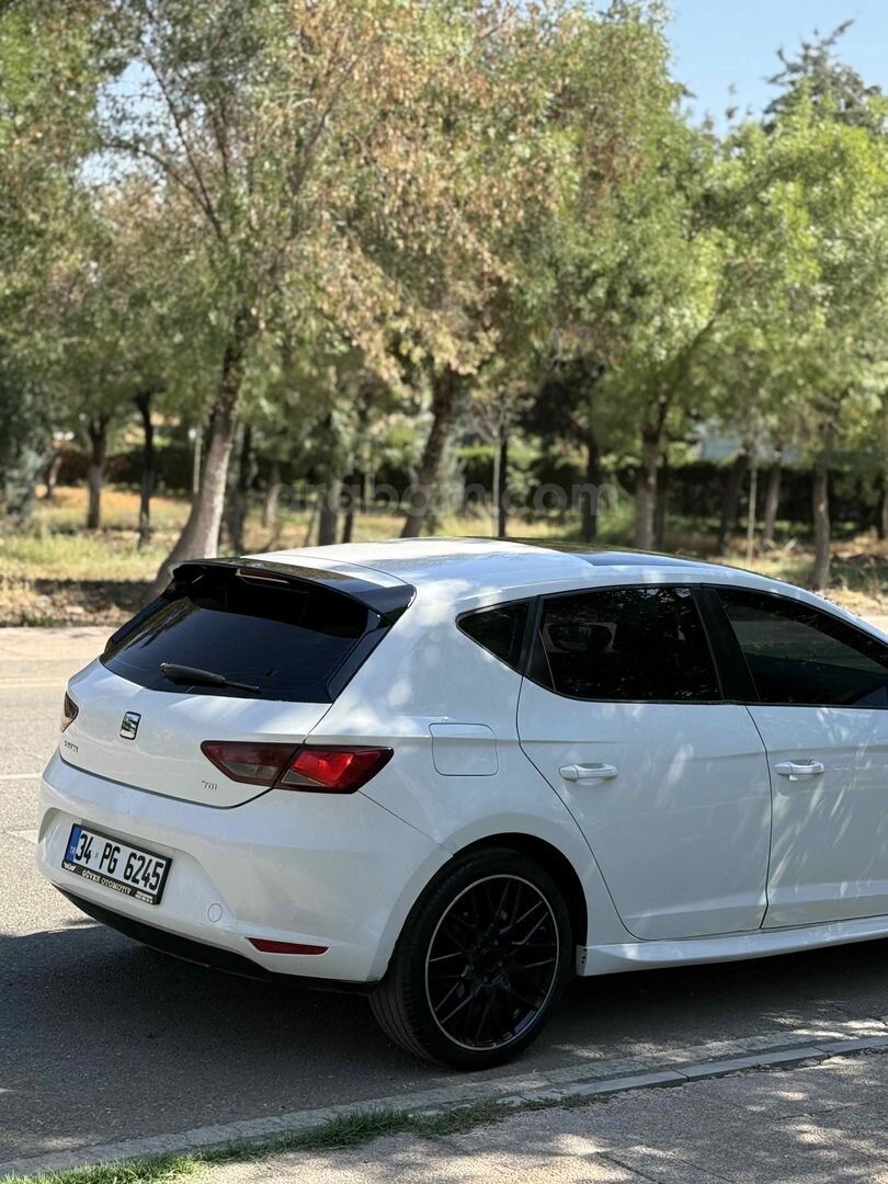 Sahibinden Seat Leon 1.6 TDI Style 2015 Model Batman 244.000 km Beyaz 7