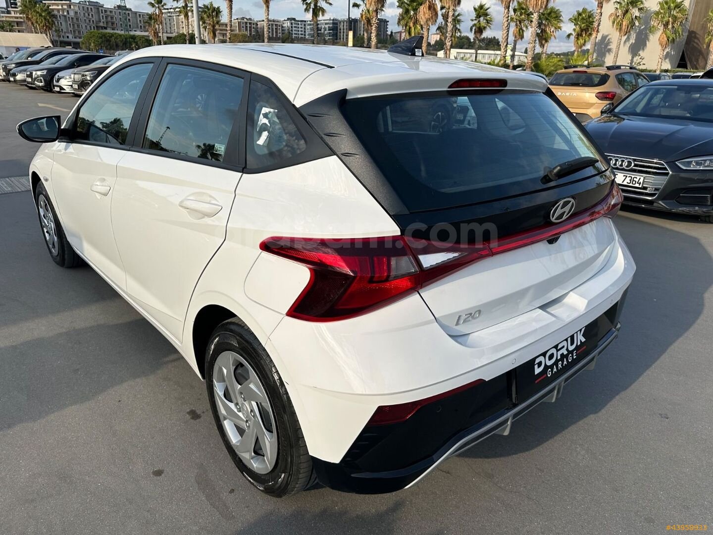 Galeriden Hyundai i20 1.0 T-GDI Jump 2026 Model İstanbul 15.000 km Beyaz 6