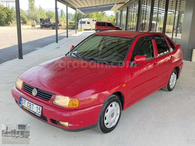 Galeriden Volkswagen Polo 1.6 Classic 1998 Model Konya 220.000 km Kırmızı