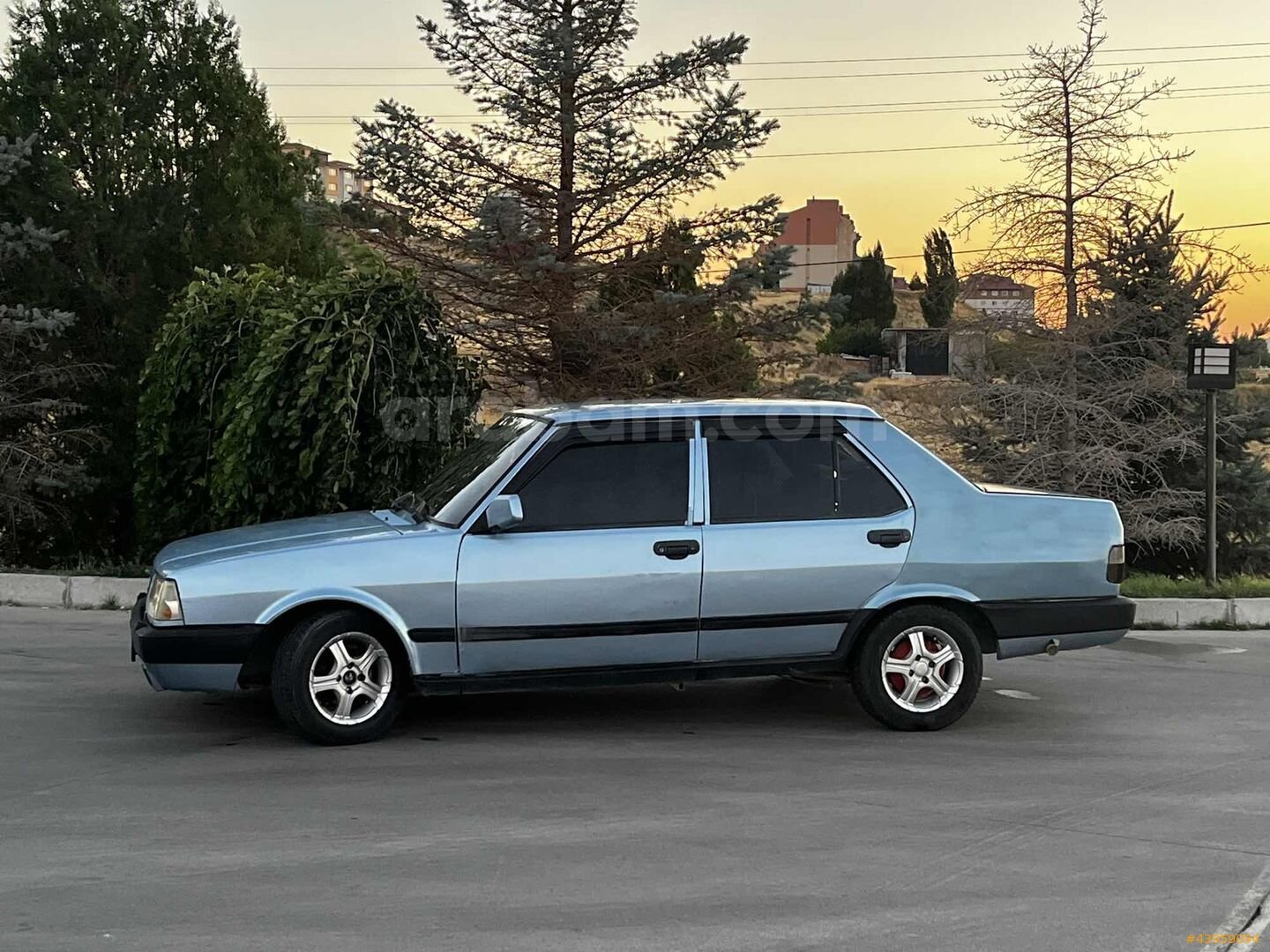 Galeriden Tofaş Doğan L 1992 Model Sivas 20.000 km Turkuaz 4