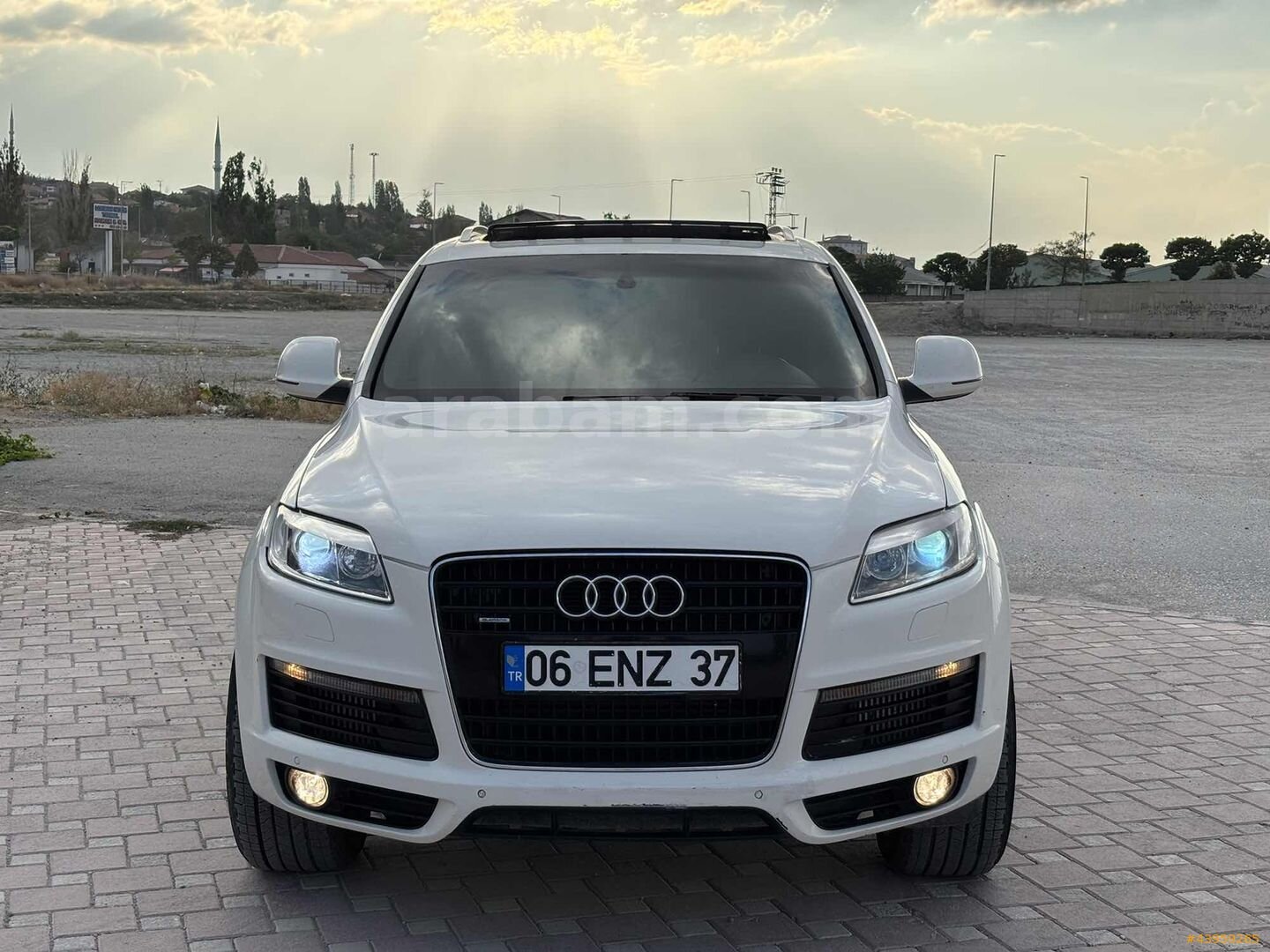 Temiz Audi Q7 77 favoriye özel son fiyat 2