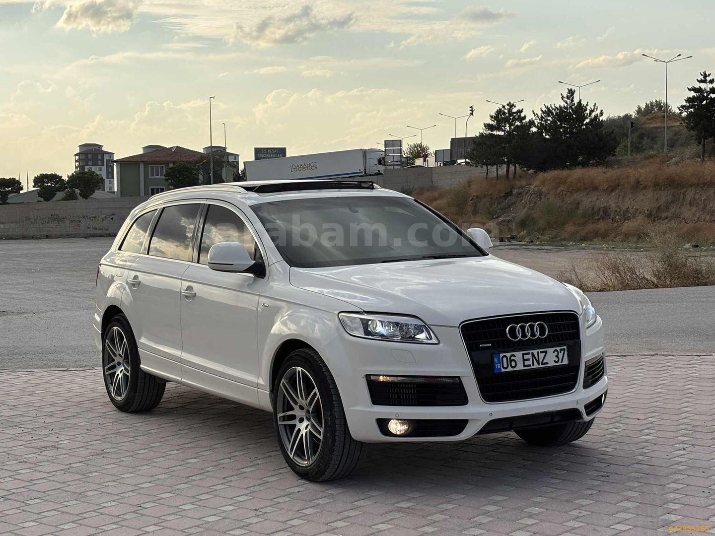 Temiz Audi Q7 77 favoriye özel son fiyat 1