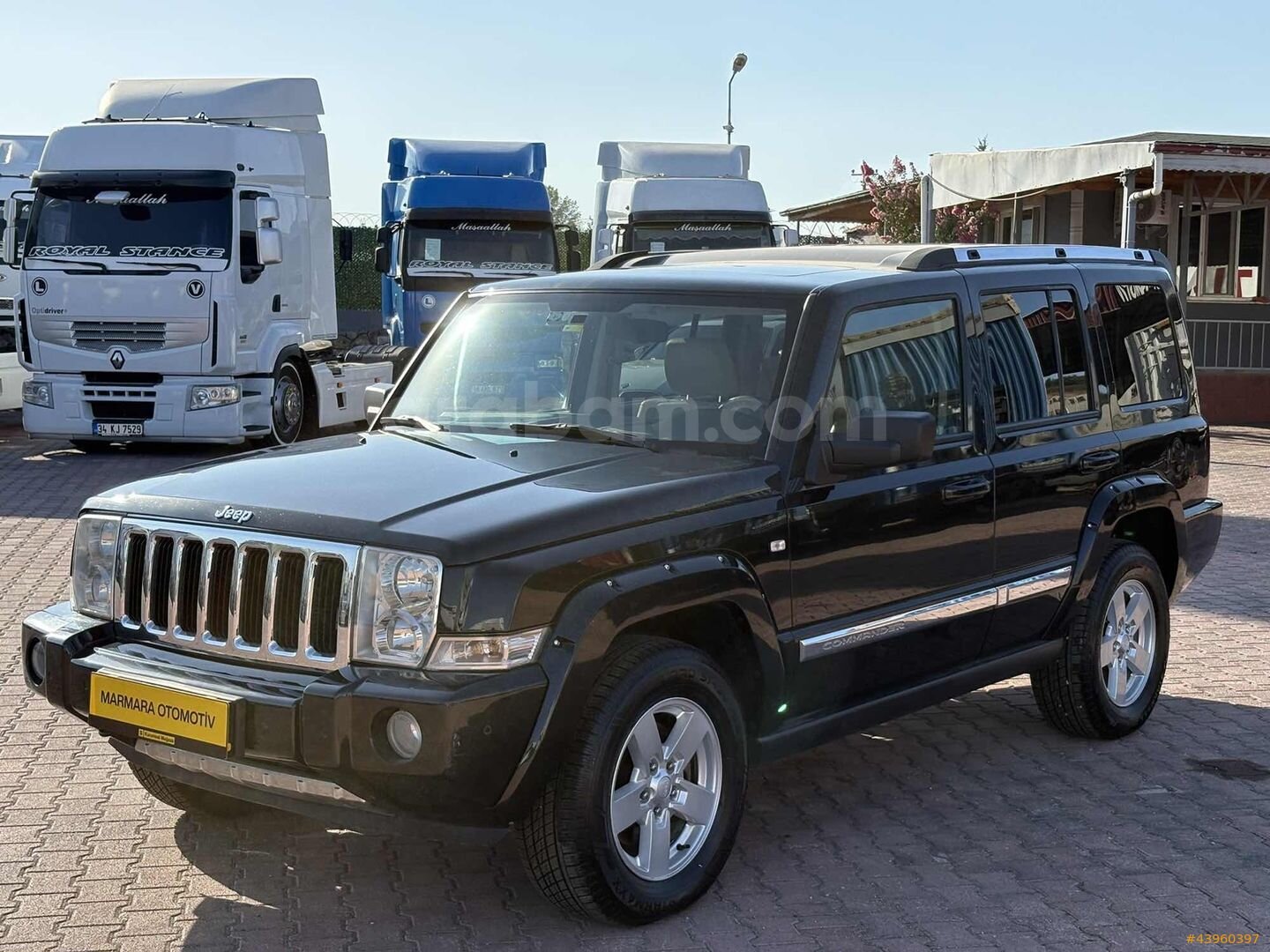 Galeriden Jeep Commander 3.0 CRD 2006 Model Bursa 308.220 km Siyah 3