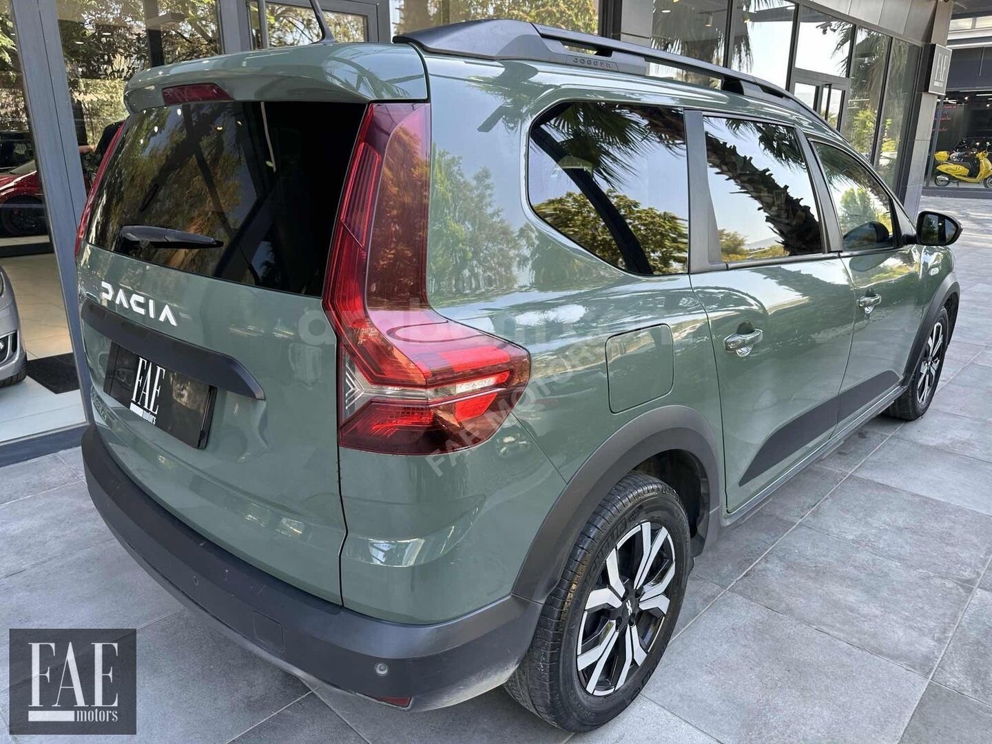 BOYASIZ 2022 MODEL DACİA JOGGER 1.0TCE EXPRESSİON (7 KOLTUK) 7
