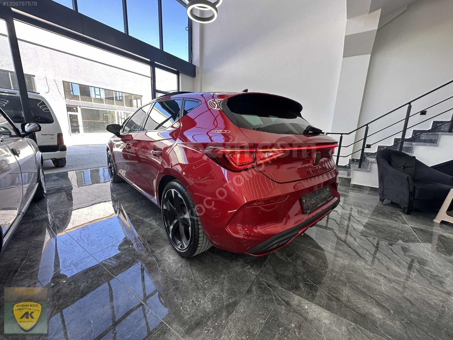 Galeriden Cupra Leon 1.5 eTSI Standart 2024 Model Bursa 35.000 km Kırmızı 5
