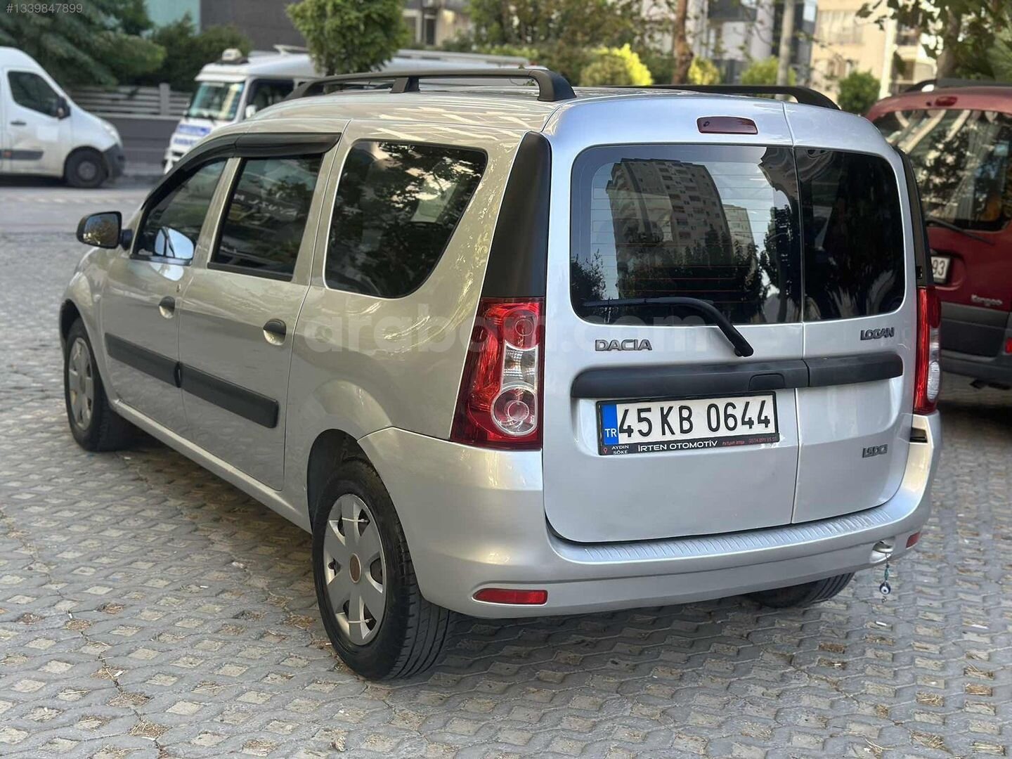 Otomobil ruhsatlı 7 kişilik dizel orijinal 148 binde 5