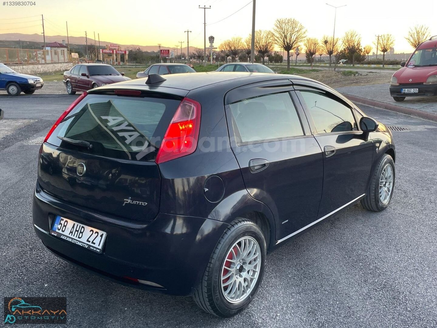Galeriden Fiat Punto Grande 1.4 Fire Dynamic 2008 Model Sivas 329.000 km Lacivert 7
