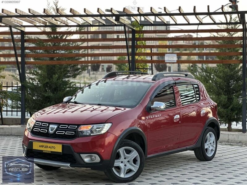 ARİFLER'DEN 2017 DACİA SANDERO STEPWAY