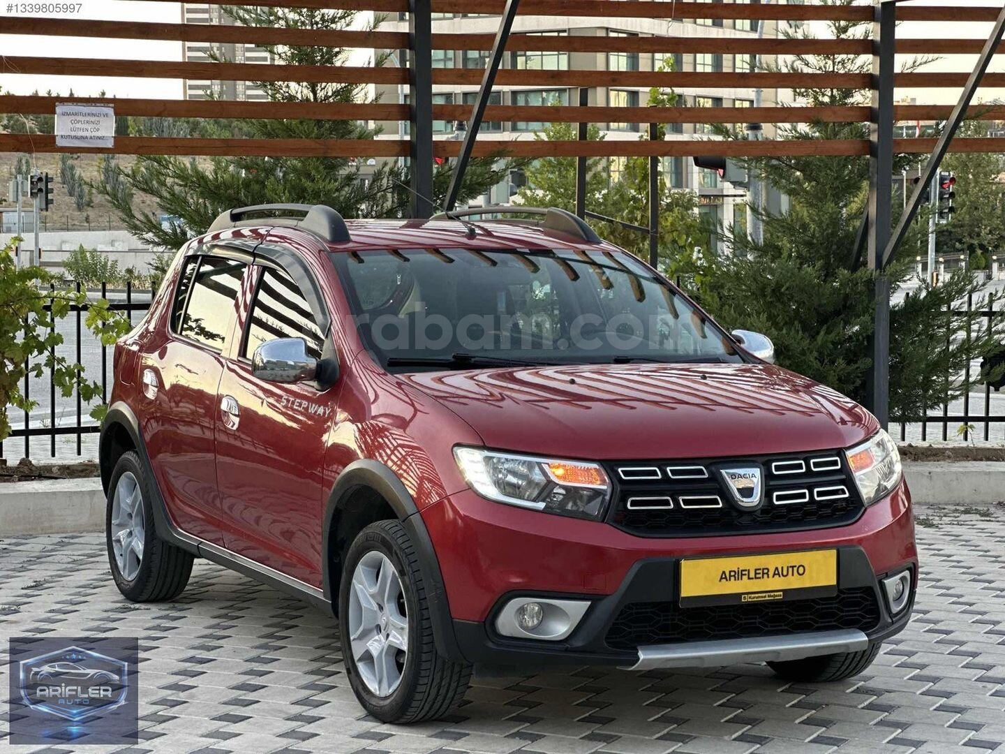 ARİFLER'DEN 2017 DACİA SANDERO STEPWAY 5