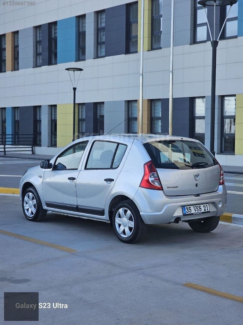 2012 MODEL DACİA SANDERO 150000 KM 5