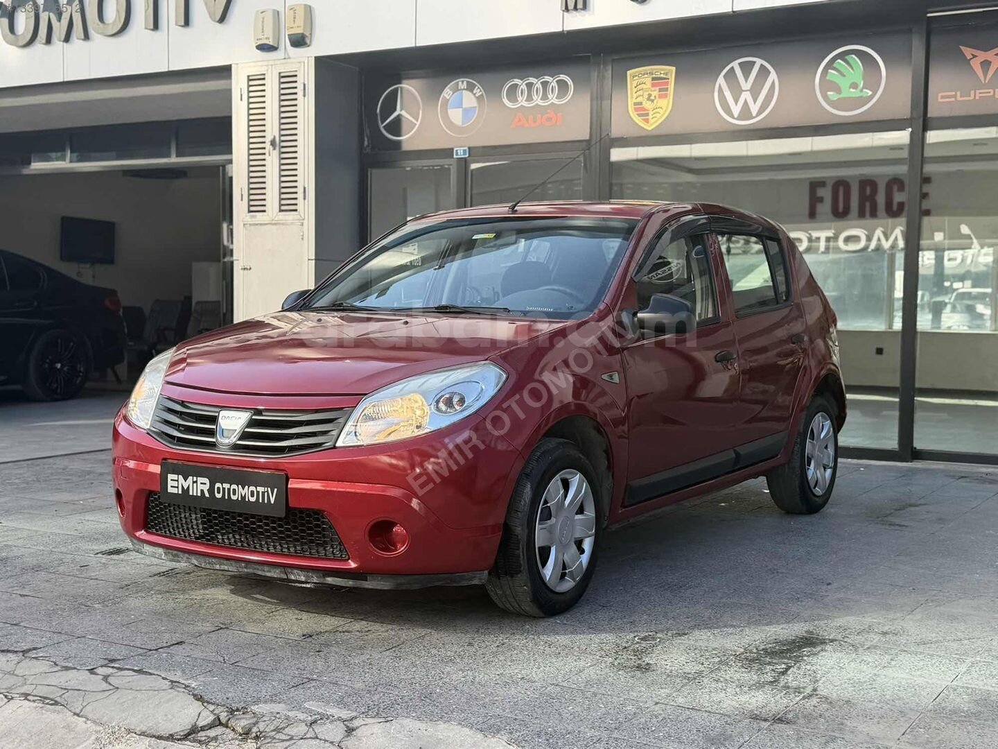 Dacia Sandero 1.4 Amibiance 2010 Model 114.000 KM 3