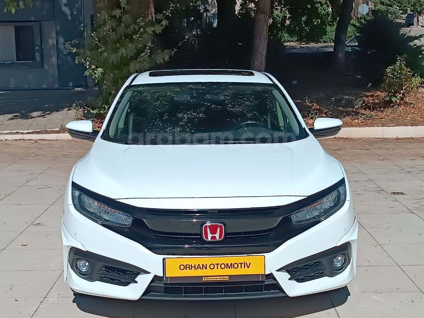 Galeriden Honda Civic 1.5 i-VTEC RS 2017 Model Karabük 130.000 km Beyaz 3