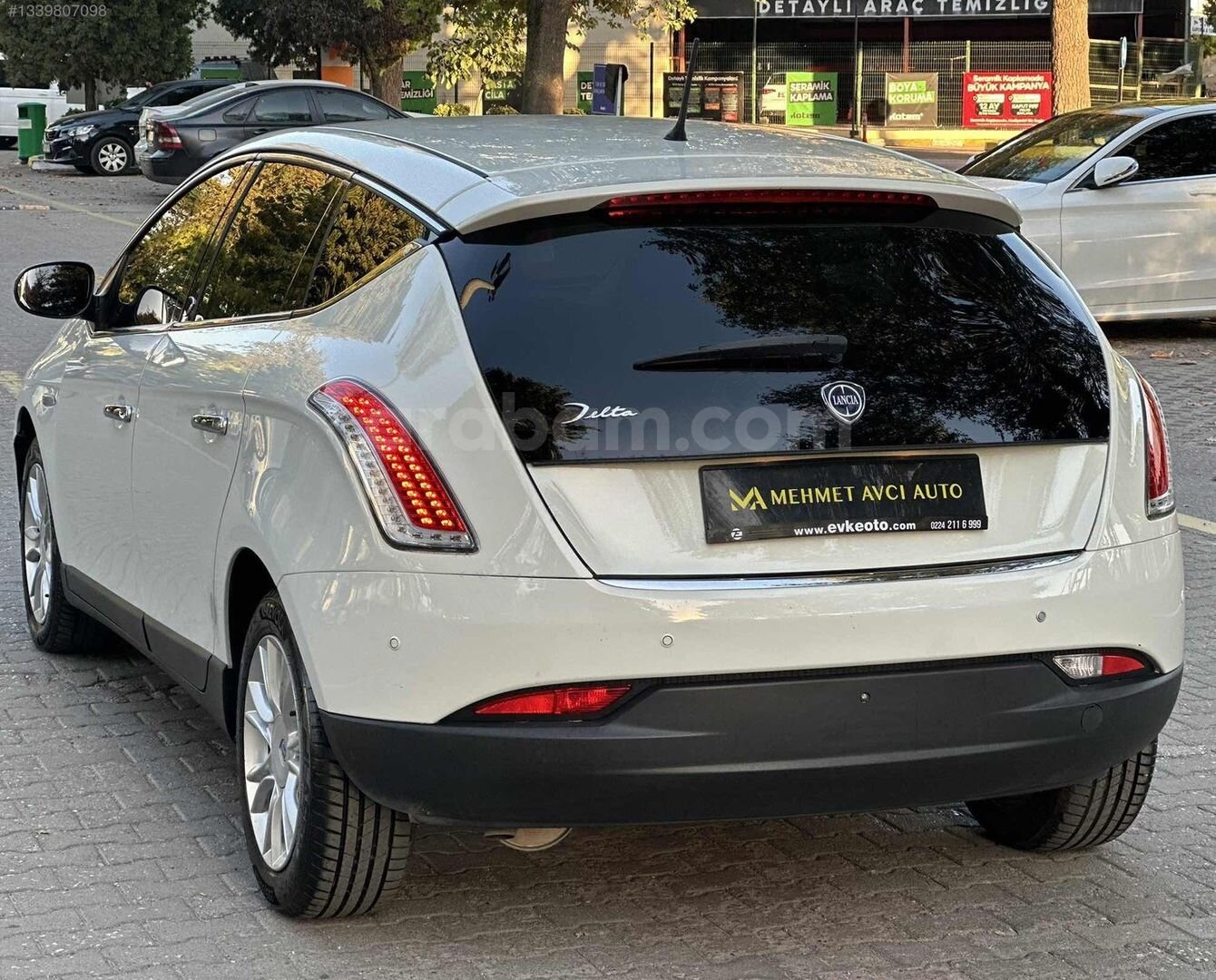 Galeriden Lancia Delta 1.6 MJet 2013 Model Bursa 94.000 km Beyaz 4