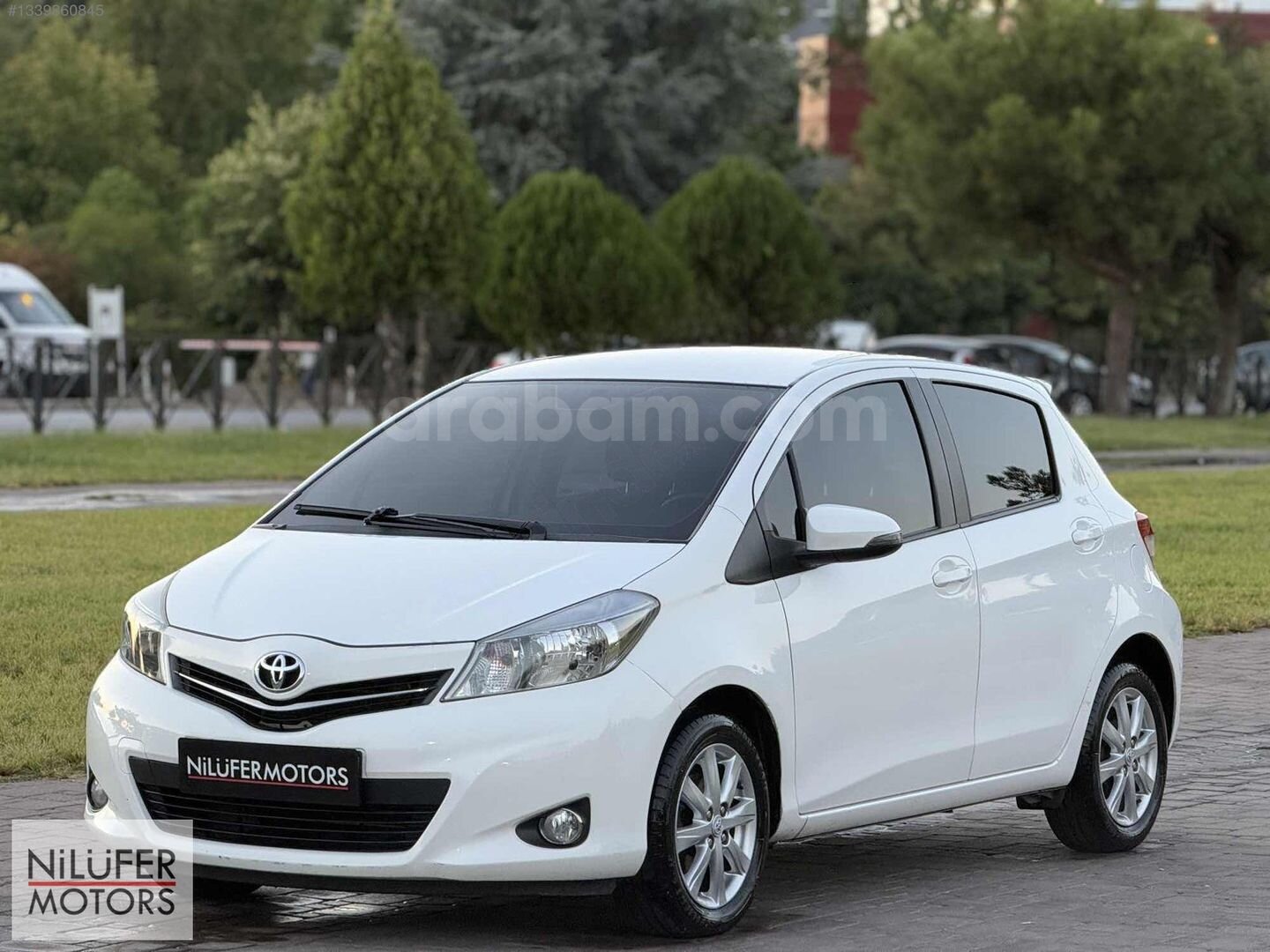 Galeriden Toyota Yaris 1.33 Cool 2013 Model Bursa 66.000 km Beyaz 3