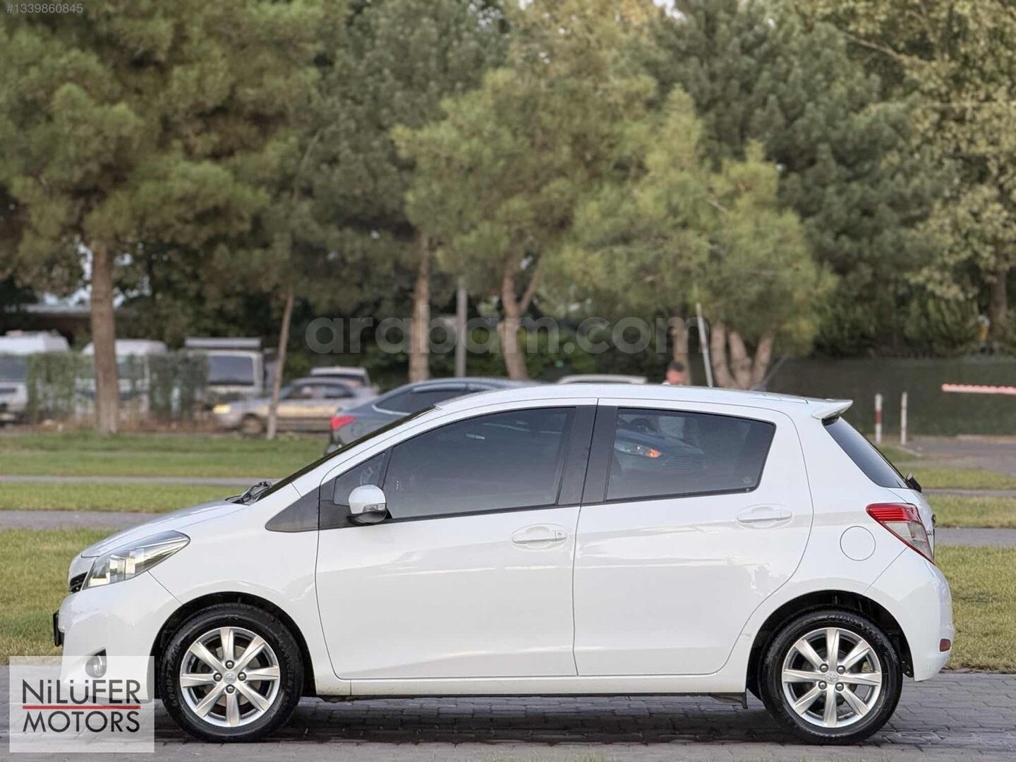Galeriden Toyota Yaris 1.33 Cool 2013 Model Bursa 66.000 km Beyaz 7