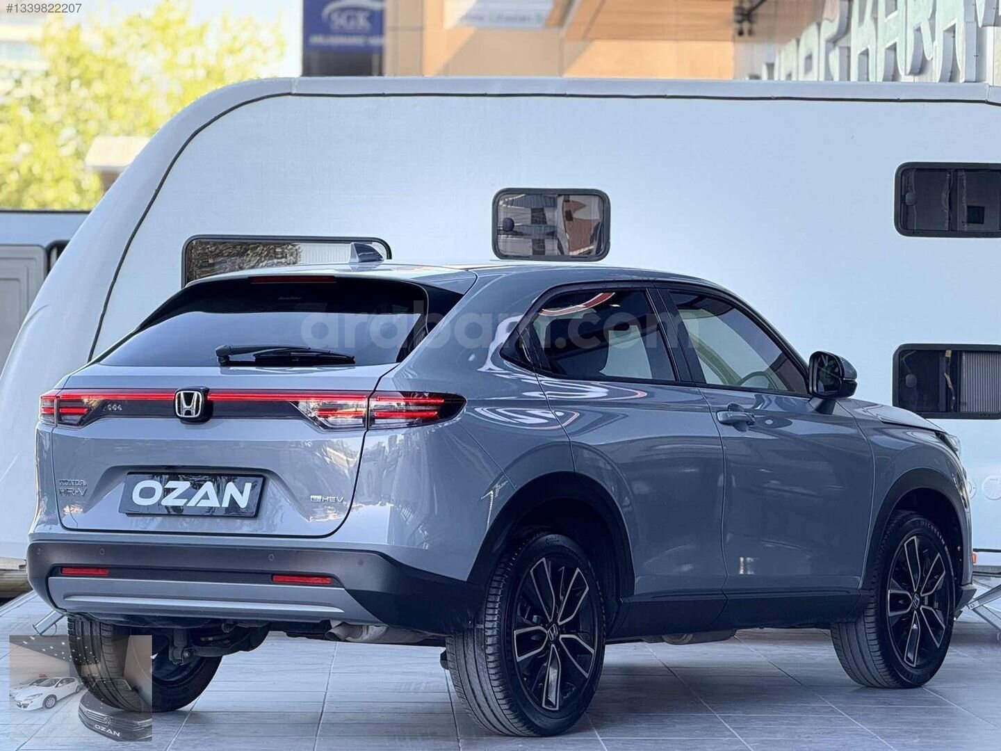 HONDA HR-V 20 BİNDE HATASIZ BOYASIZ GARANTİLİ ELEGANCE HİBRİT 6