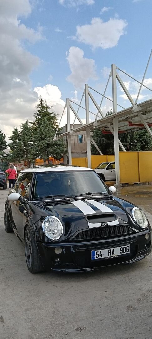 Sahibinden Mini Cooper S 1.6 2004 Model R53 motor 6