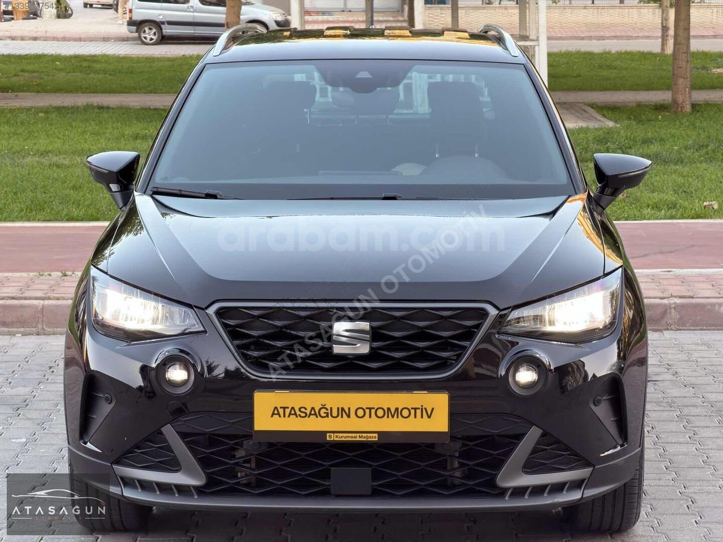 Galeriden Seat Arona 1.0 EcoTSI FR 2024 Model Konya 21.000 km Siyah 2