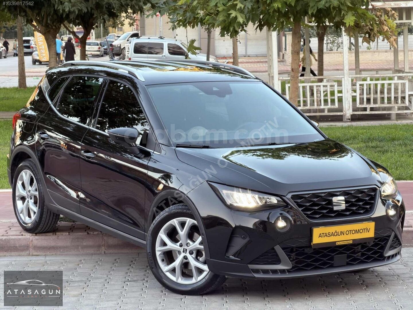 Galeriden Seat Arona 1.0 EcoTSI FR 2024 Model Konya 21.000 km Siyah 1