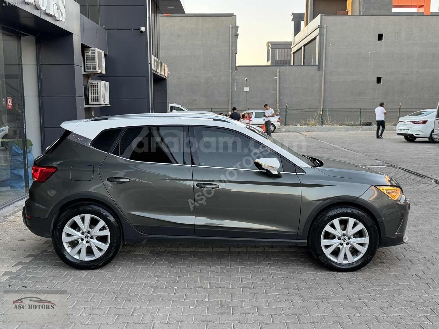 Galeriden Seat Arona 1.0 EcoTSI Xperience 2023 Model Diyarbakır 72.000 km Yeşil 6