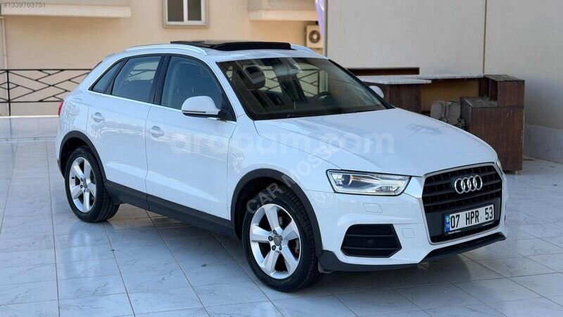 2015 MODEL AUDI Q3 45.000km! 2