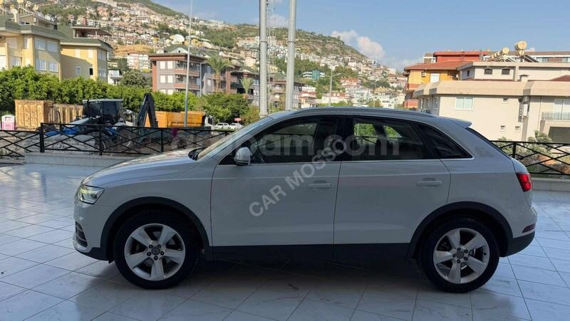 2015 MODEL AUDI Q3 45.000km! 7