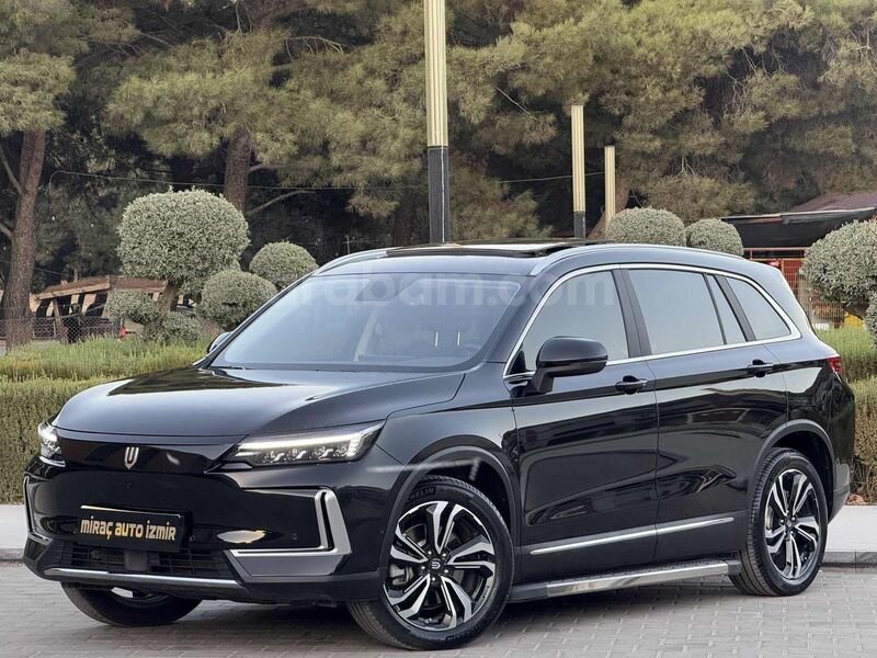 Galeriden Skywell ET5 Legend 2023 Model İzmir 36.000 km Siyah