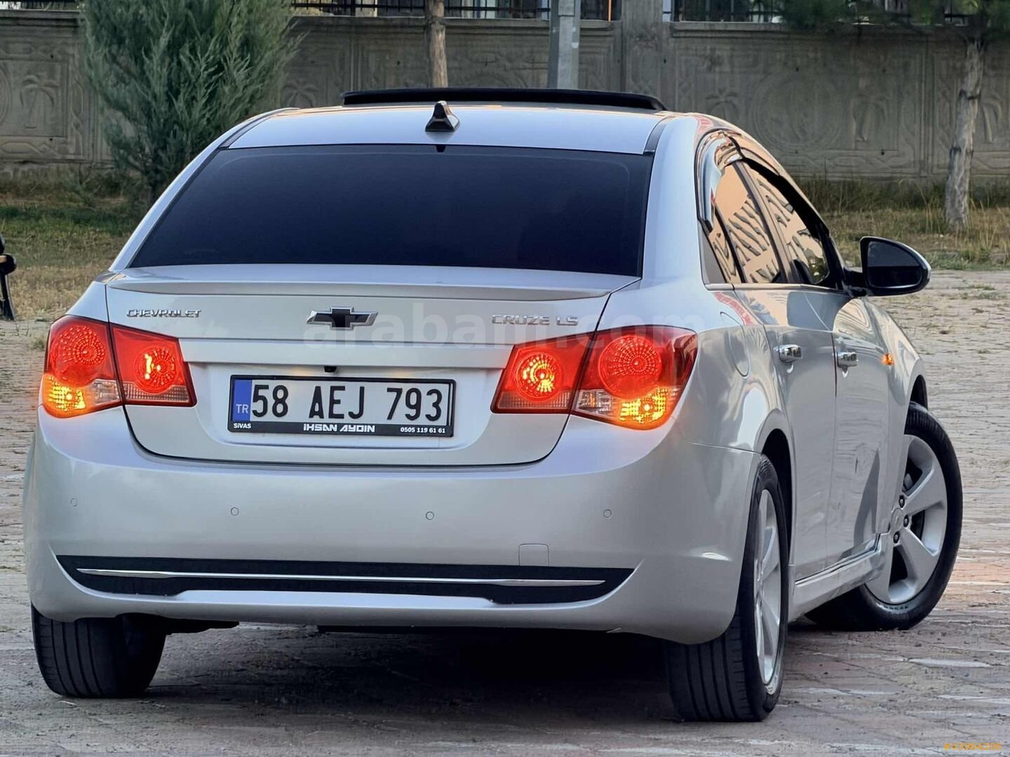 SANRUF DERİ KOLTUK KOLTUK ISITMA TESLA EKRAN K.KARTINA 12TAKSIT 3
